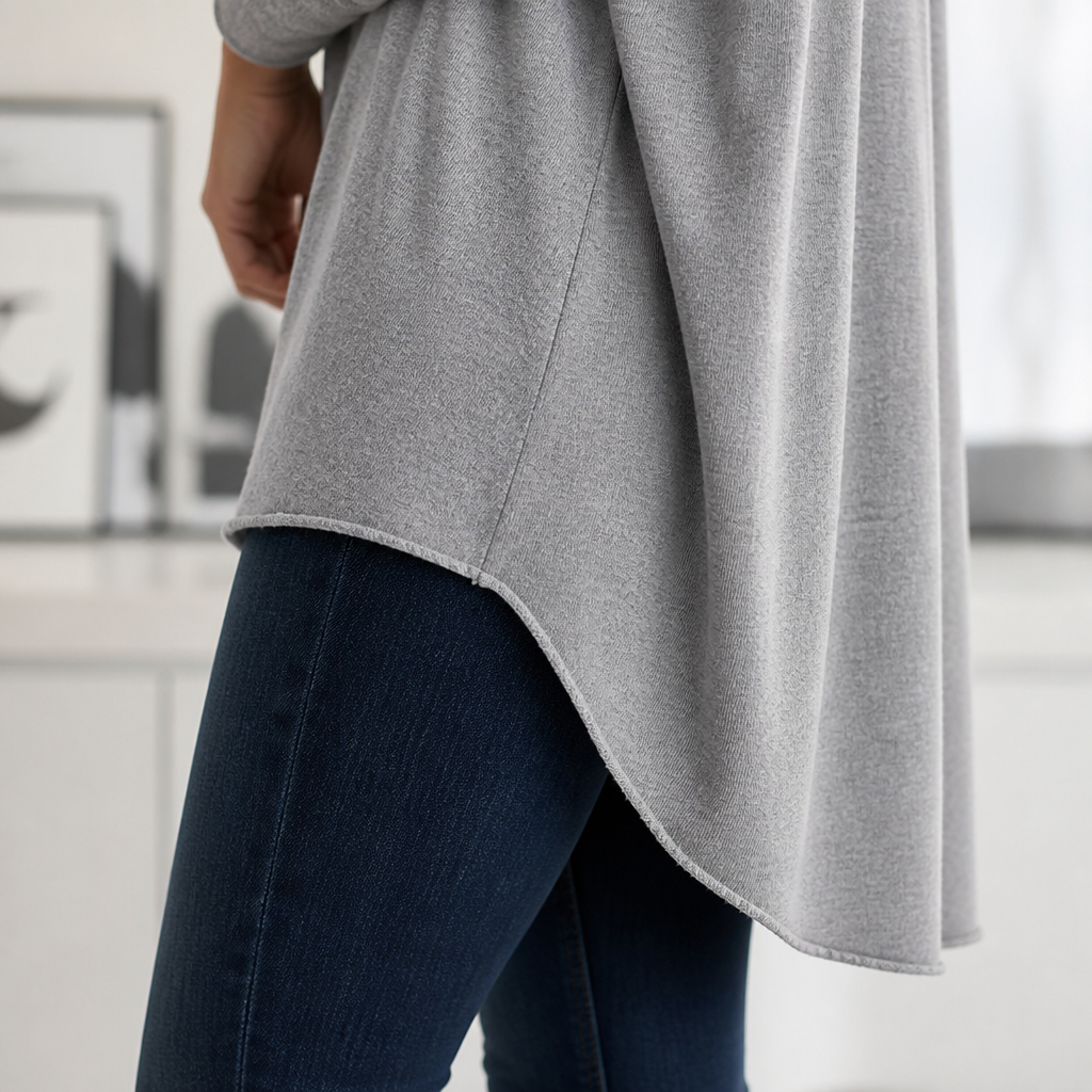 ElevéaComfort – Relaxed Oversized Tunic with Side Pockets - Lamylie