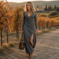 LuxeaSilk – Weiches Jeans-Maxikleid mit V-Ausschnitt und seitlichem Schlitz mit Knöpfen – Lamylie