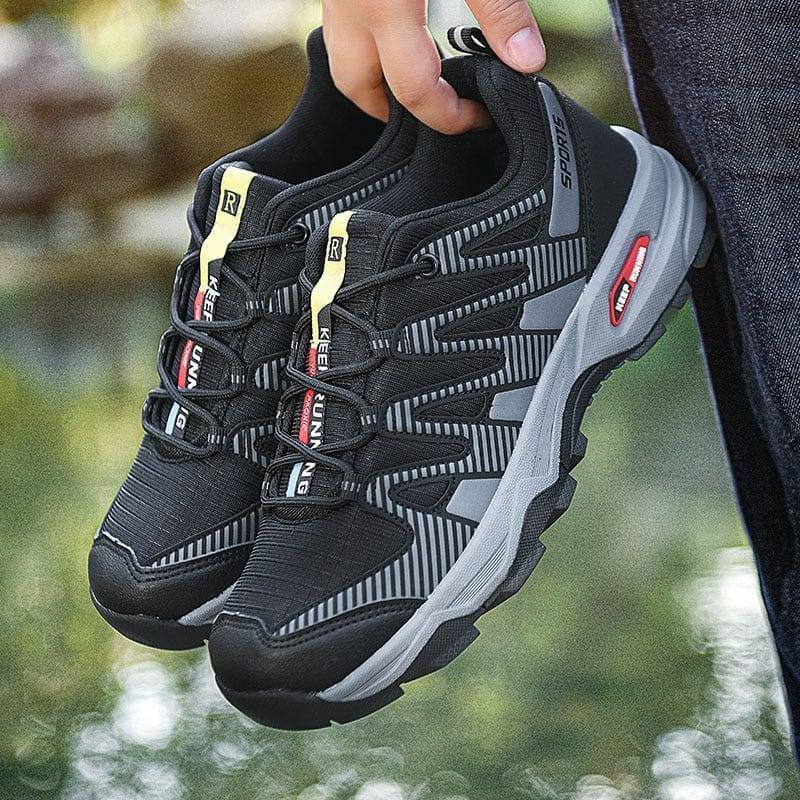 Outdoor Exploration and Trekking Shoes for Men - Breathable Design - Lamylie