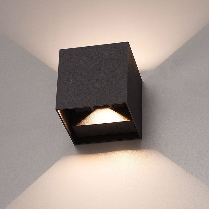 Light Cube - The luxurious, wireless wall lamp! - Lamylie
