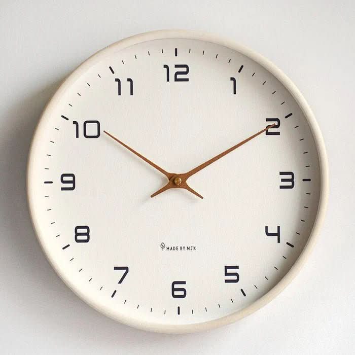 Horloge murale en bois au design moderne avec mécanisme silencieux - Lamylie