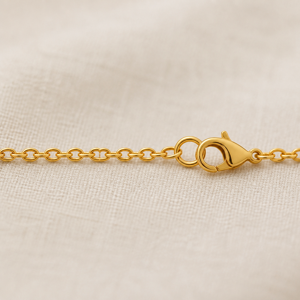 LumaRadiance – Minimalist Gold Lariat Necklace with V-Bar Pendant - Lamylie