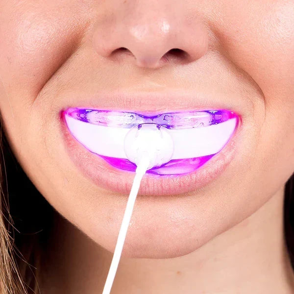 Přístroj LuminaGum pro terapii červeným a modrým světlem — 16 diod, dvouvlnný design