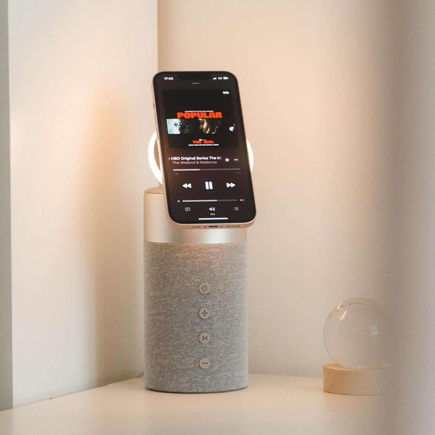 Wireless Speaker with Charging Function | 3-in-1 Bluetooth Speaker, MagSafe Power Bank & Ambient Lighting - Lamylie
