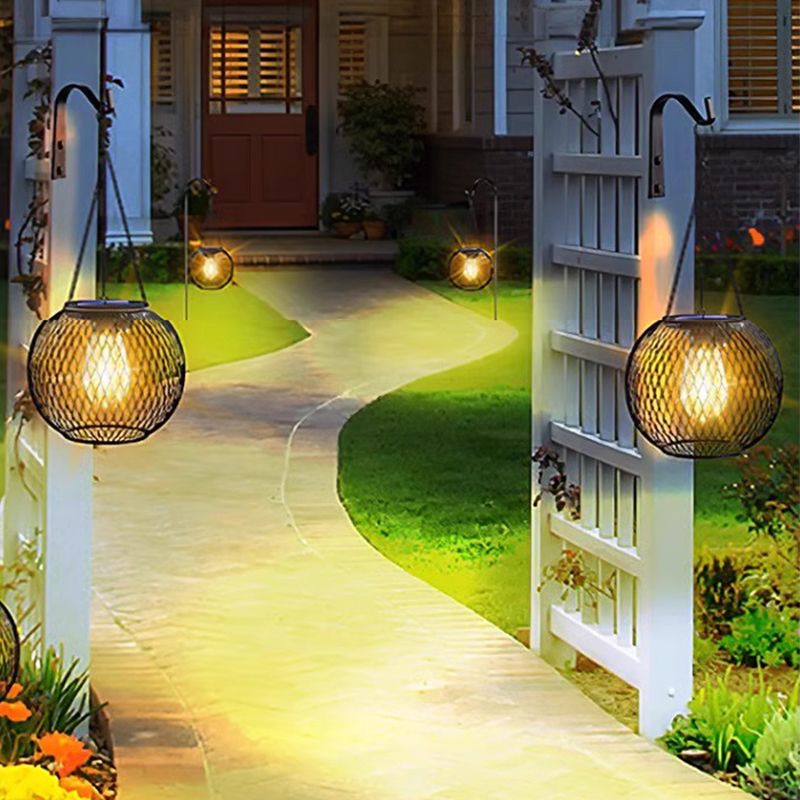 Metallische Retro-Solarleuchte für den Garten – Lamylie