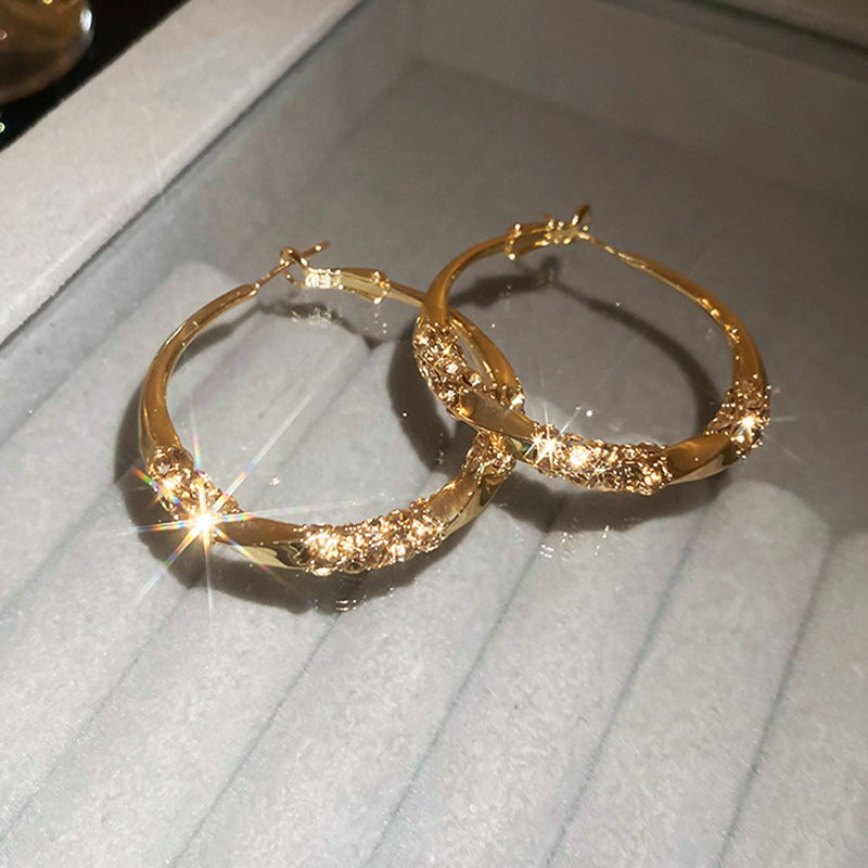 Tidløse creoler med glitrende zirkonia - Lamylie