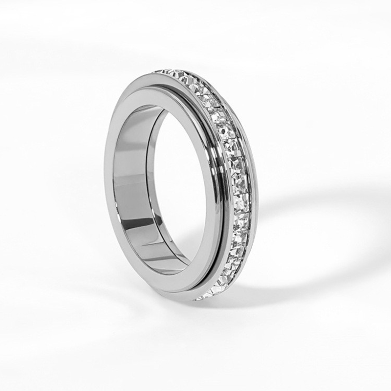 Elegant Rotating Sphere – Sparkling Design with Smooth Movement - Lamylie
