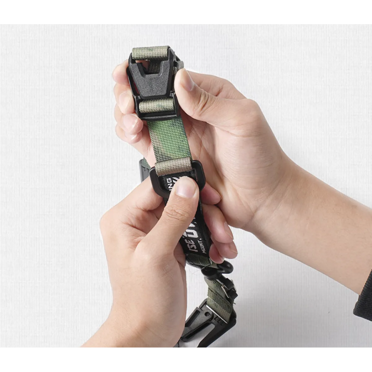 Gancio a clip per cinghie di equipaggiamento tattico - Lamylie